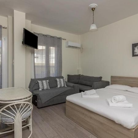Lovely Studio Apartment For 2 Ppl In Atena Exterior foto